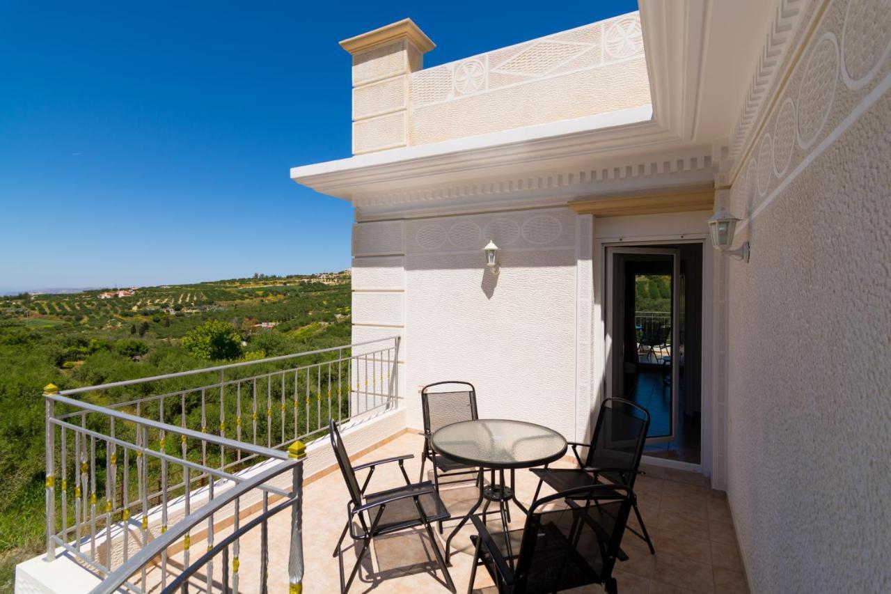 Stratos Palace Elia  Exterior photo
