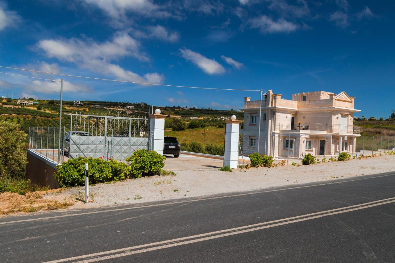 Stratos Palace Elia  Exterior photo